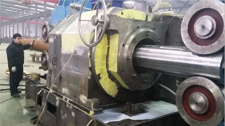 WXC700S Large Diameter Bar Peeling Machine Best Quality in China WXC700S Large Diameter Bar Peeling Machine Best Quality in China